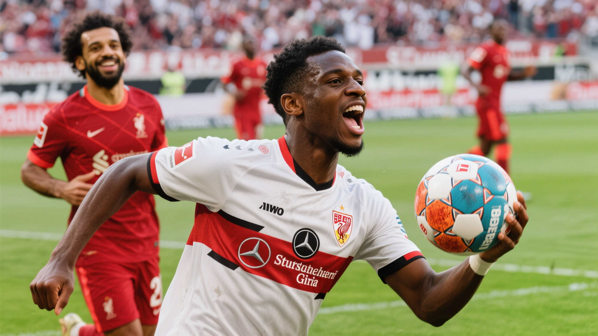 在足球赛场上，纪录的诞生总是令人激动不已。本赛季，